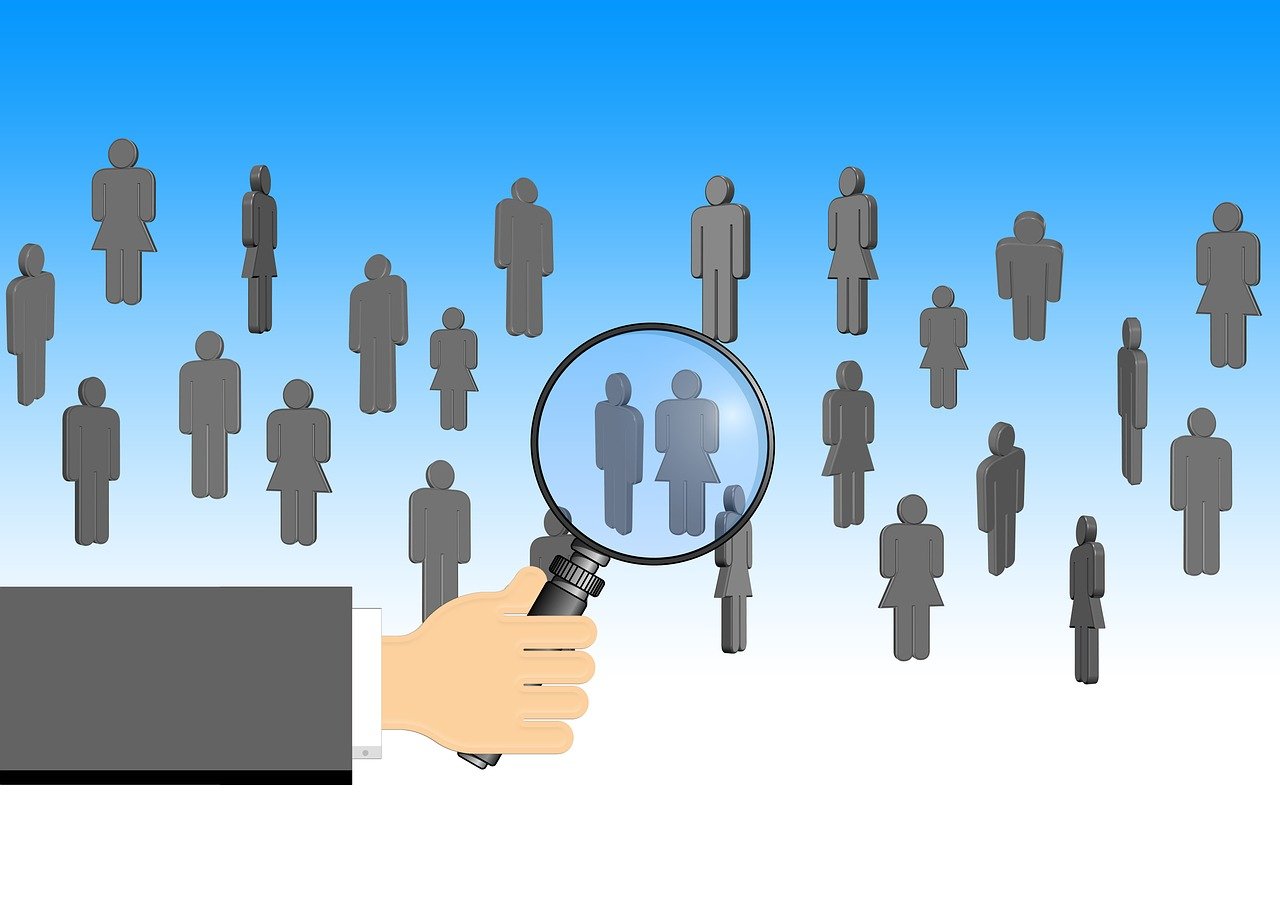 企業(yè)戰(zhàn)略決策沙盤演練指南，引領(lǐng)企業(yè)決勝未來的關(guān)鍵路徑